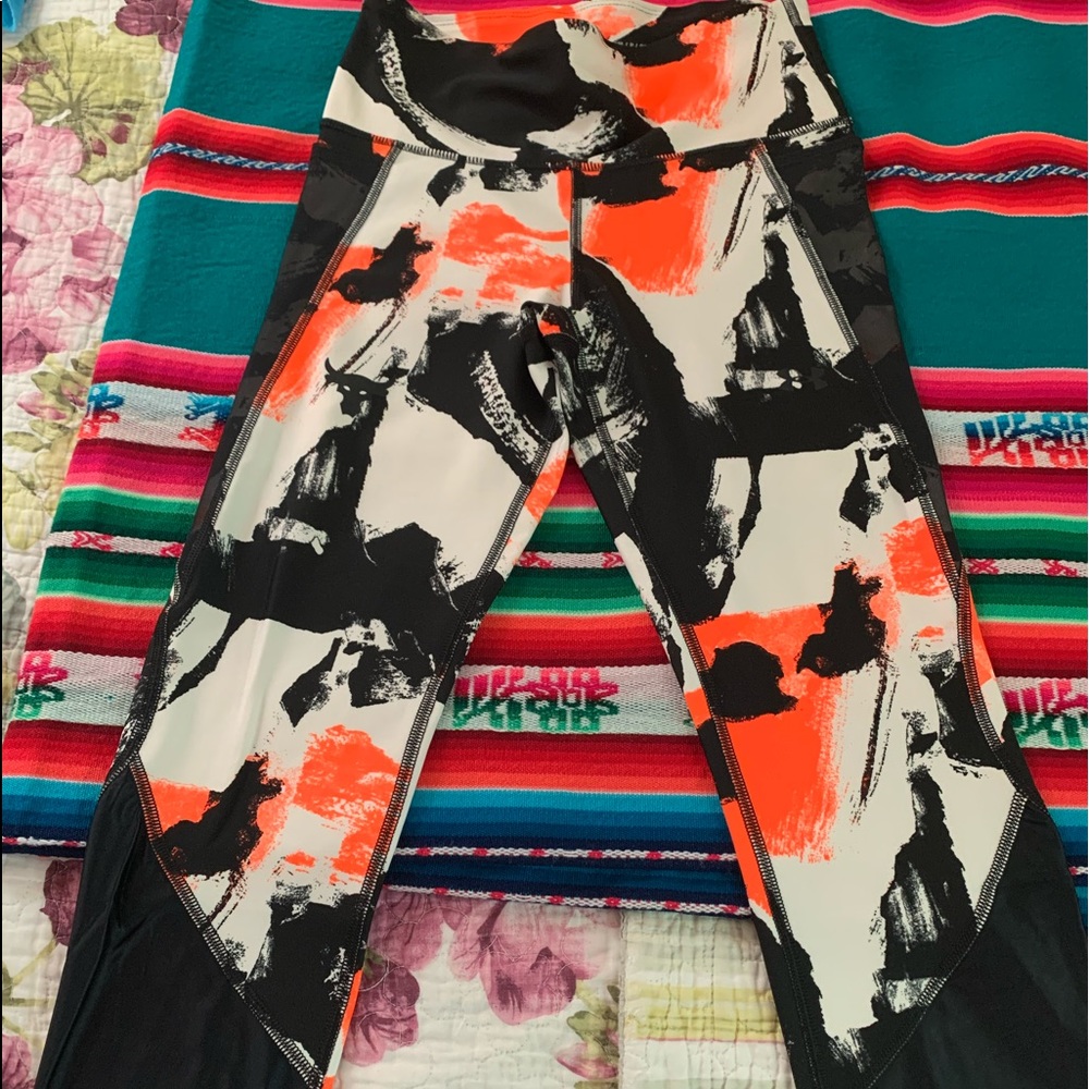W Project Rock Ankle Legging